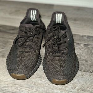 Adidas Yeezy Boost 350 V2 Black|Dark brown Sneakers